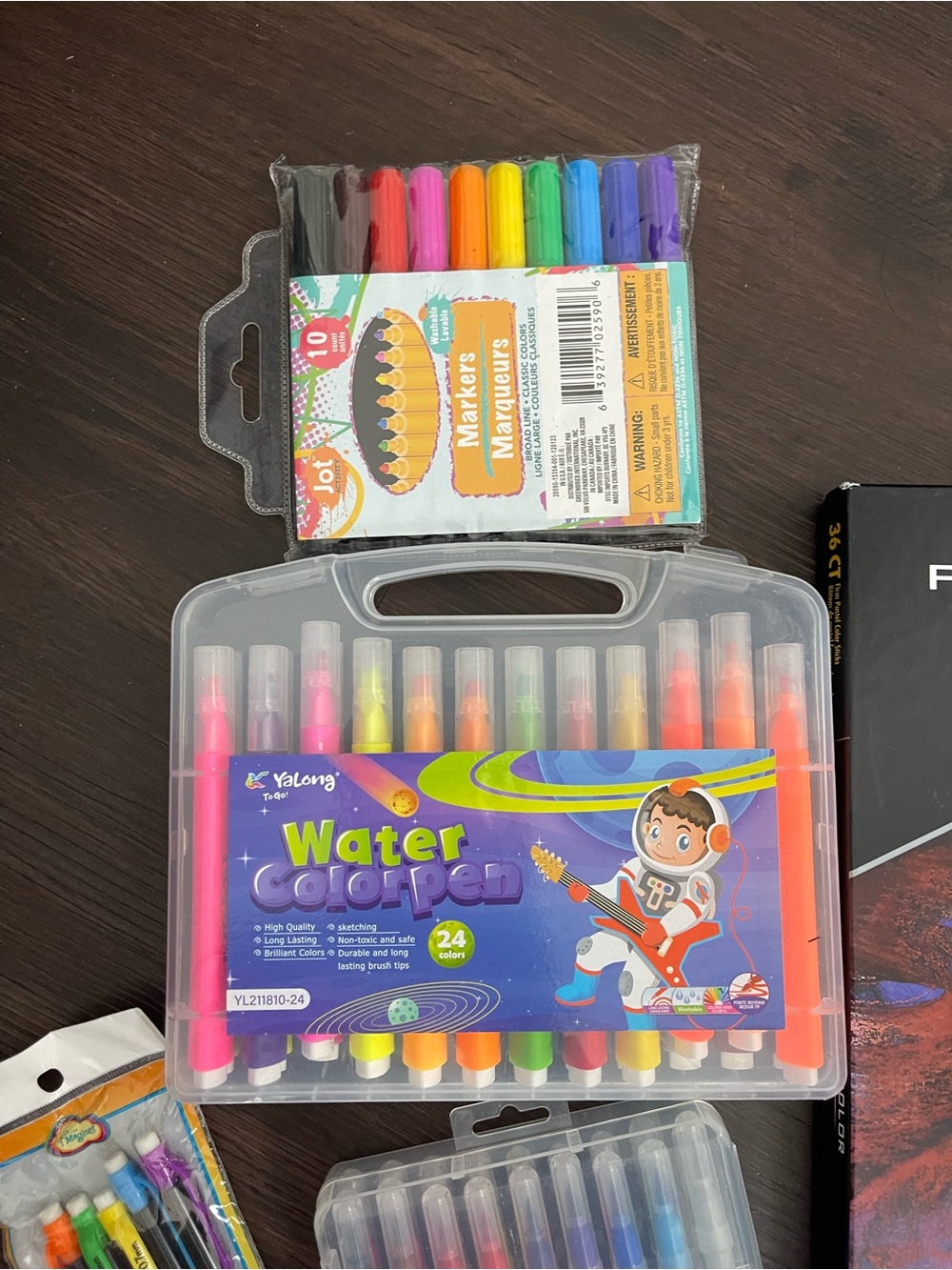Art Bundel! Including Prismacolor Premier Nupastel 36-Count Pastel Sticks - Picture 4 of 8